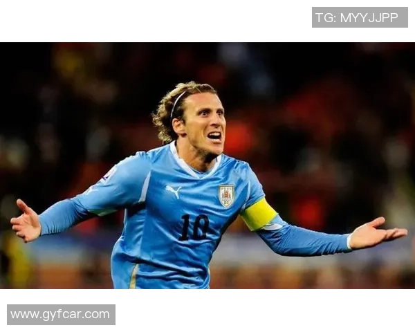 足球球星爆发背后的秘密揭示从少年成名到巅峰荣耀的成长历程 足球球星爆发背后的秘密揭示从少年成名到巅峰荣耀的成长历程